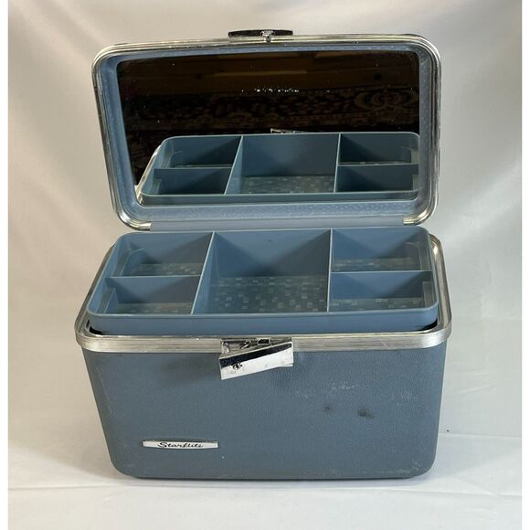 Vintage Starflite Blue Train Case Cosmetic Vanity Travel Bag Mid Century Tray - Picture 2 of 9